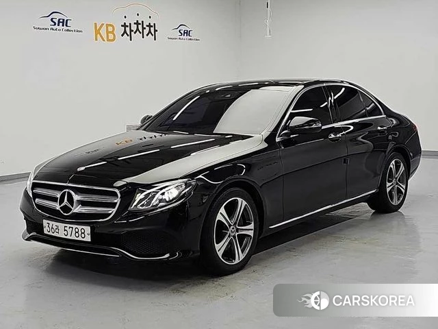 Mercedes-Benz E-Class W213 2019 Черный из Кореи