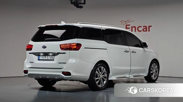 Kia The New Carnival 2019 Белый из Кореи