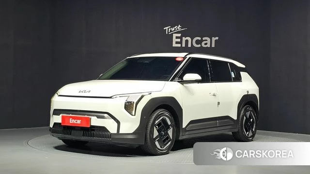 Kia EV3 2024 Белый из Кореи