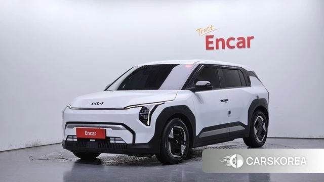 Kia EV3 2024 Белый из Кореи