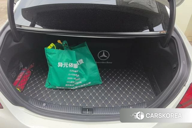 Mercedes-Benz C-class 2021 Белый из Китая