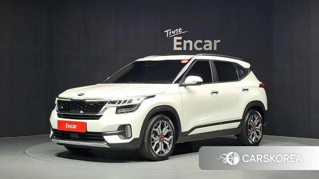 Kia Seltos 2021 Белый из Кореи