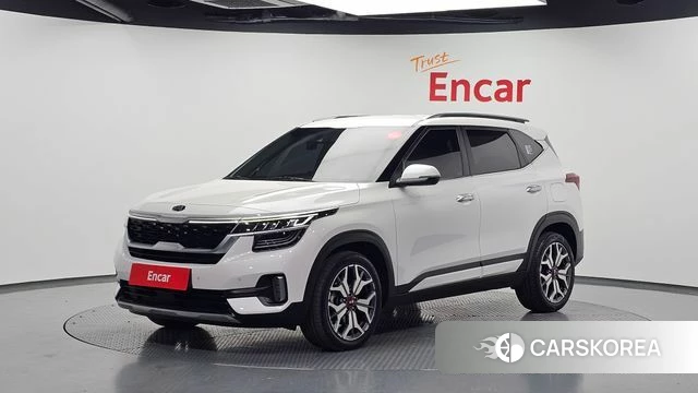 Kia Seltos 2020 Белый из Кореи
