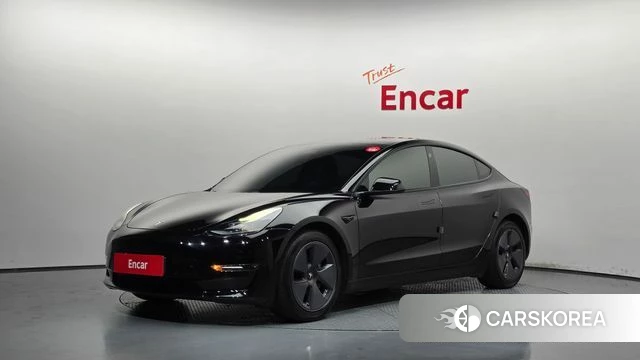 Tesla Model 3 2021 Черный из Кореи