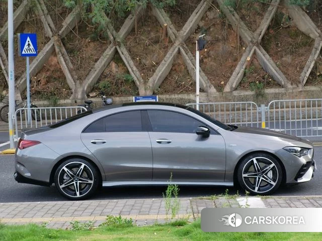 Mercedes-Benz CLA AMG 2024 Серебристо-серый из Китая