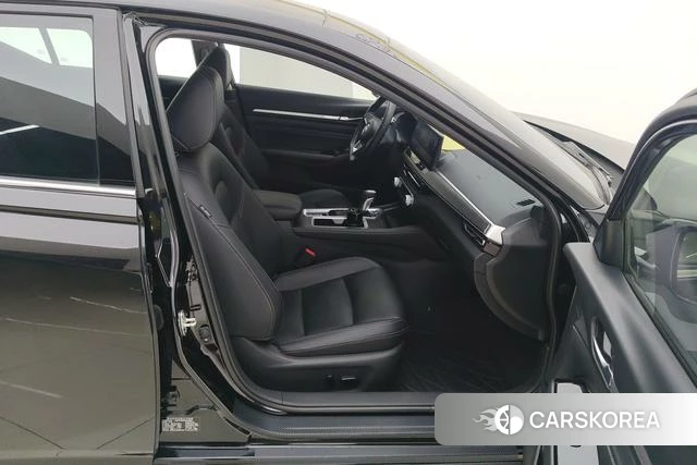 Nissan Altima 2024 Черный из Китая