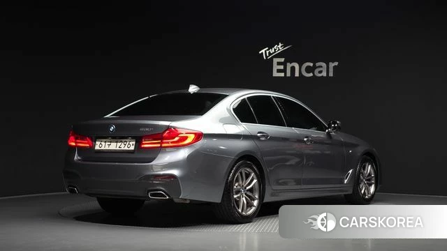 BMW 5 Series (G30) 2018 Серый из Кореи