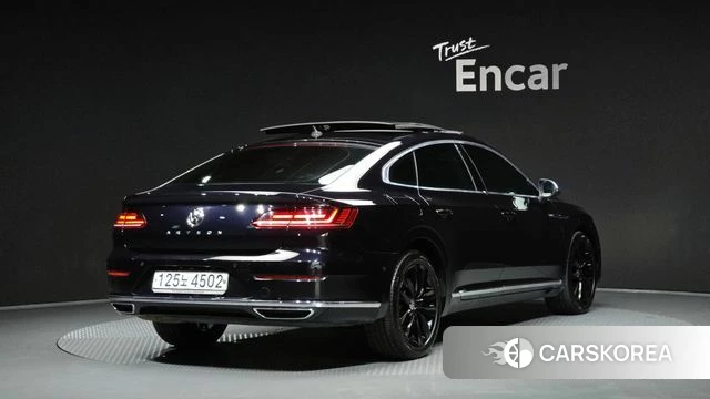 Volkswagen Arteon 2019 Черный из Кореи