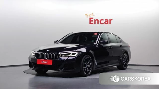 BMW 5 Series (G30) 2022 Черный из Кореи