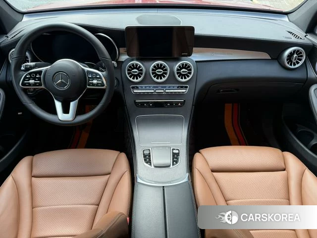 Mercedes-Benz GLC 2021 Красный из Китая