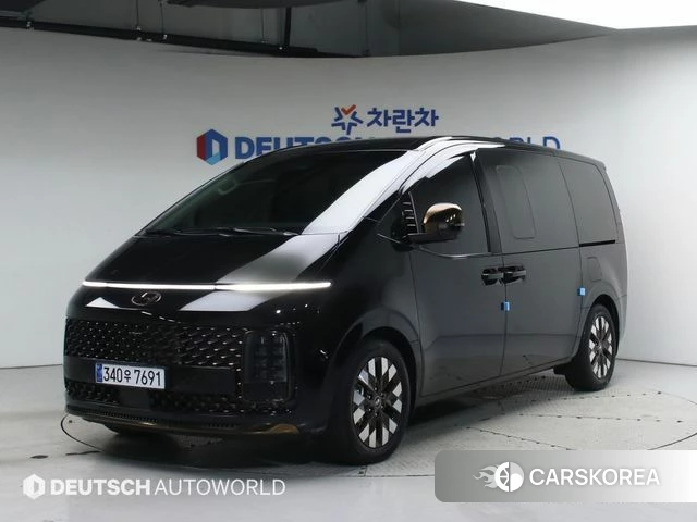 Hyundai Staria 2023 Черный из Кореи