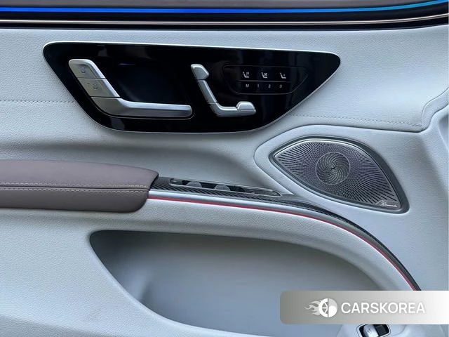 Mercedes-Benz AMG EQS 2026 Белый из Китая