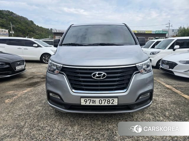 Hyundai The New Grand Starex 2020 Серый из Кореи