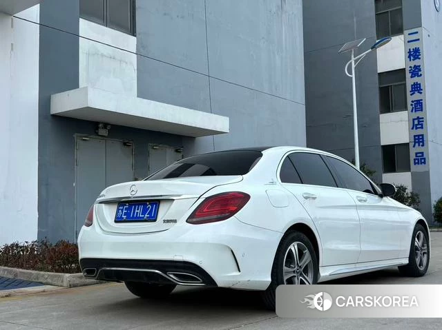 Mercedes-Benz C-class 2021 Белый из Китая