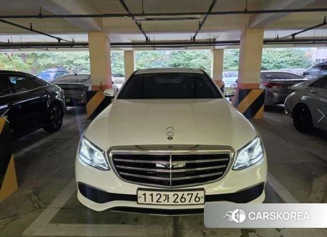Mercedes-Benz E-Class W213 2020 Белый из Кореи