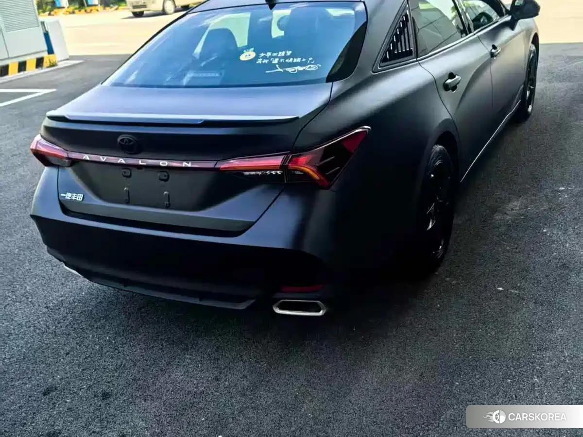 Toyota Avalon 2024 Черный из Китая