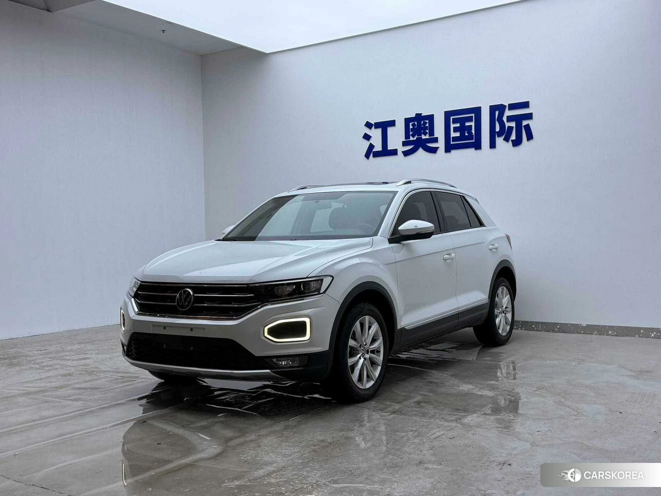 Volkswagen T-Roc 2021 Белый из Китая