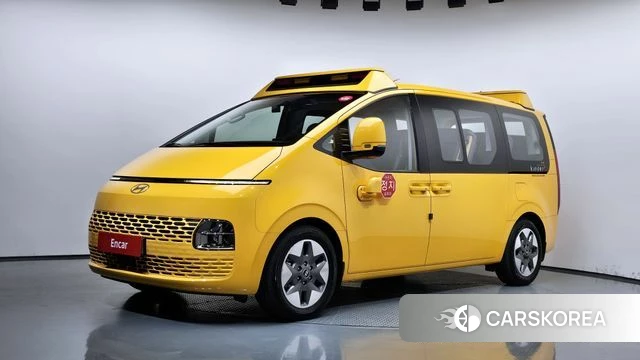 Hyundai Staria 2025 Желтый из Кореи
