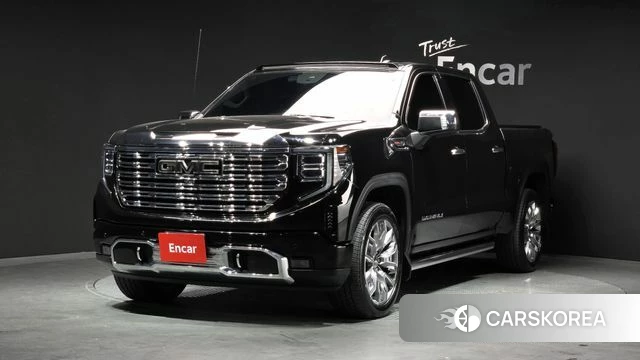 GMC Sierra 2024 Черный из Кореи