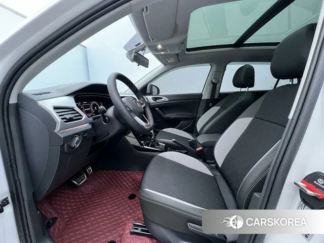 Volkswagen Tacqua 2021 Белый из Китая