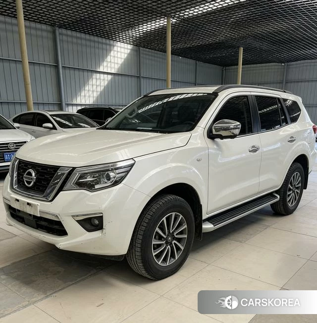 Nissan Terra 2020 Белый из Китая