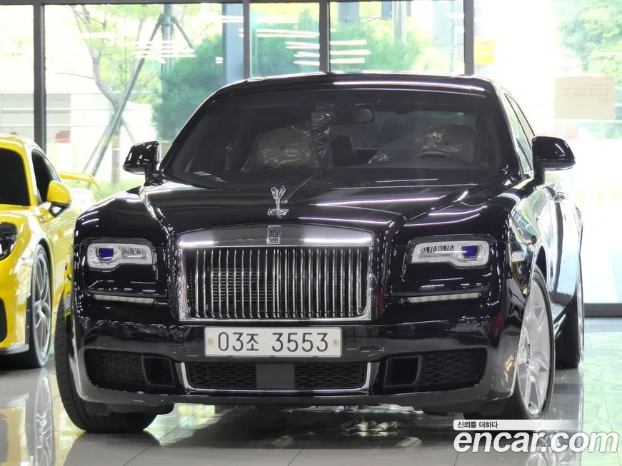 Rolls-Royce Ghost 2018 Черный из Кореи