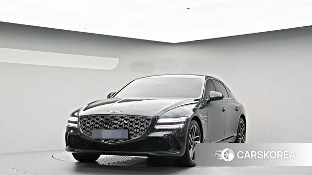 Genesis G80 (RG3) 2024 Темно-зеленый из Кореи