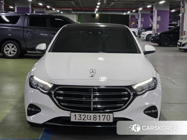 Mercedes-Benz E-Class W214 2024 Белый из Кореи