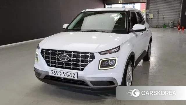 Hyundai Venue 2022 Белый из Кореи