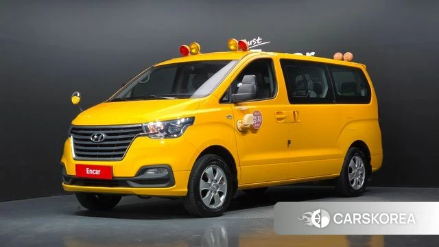 Hyundai The New Grand Starex 2018 Желтый из Кореи