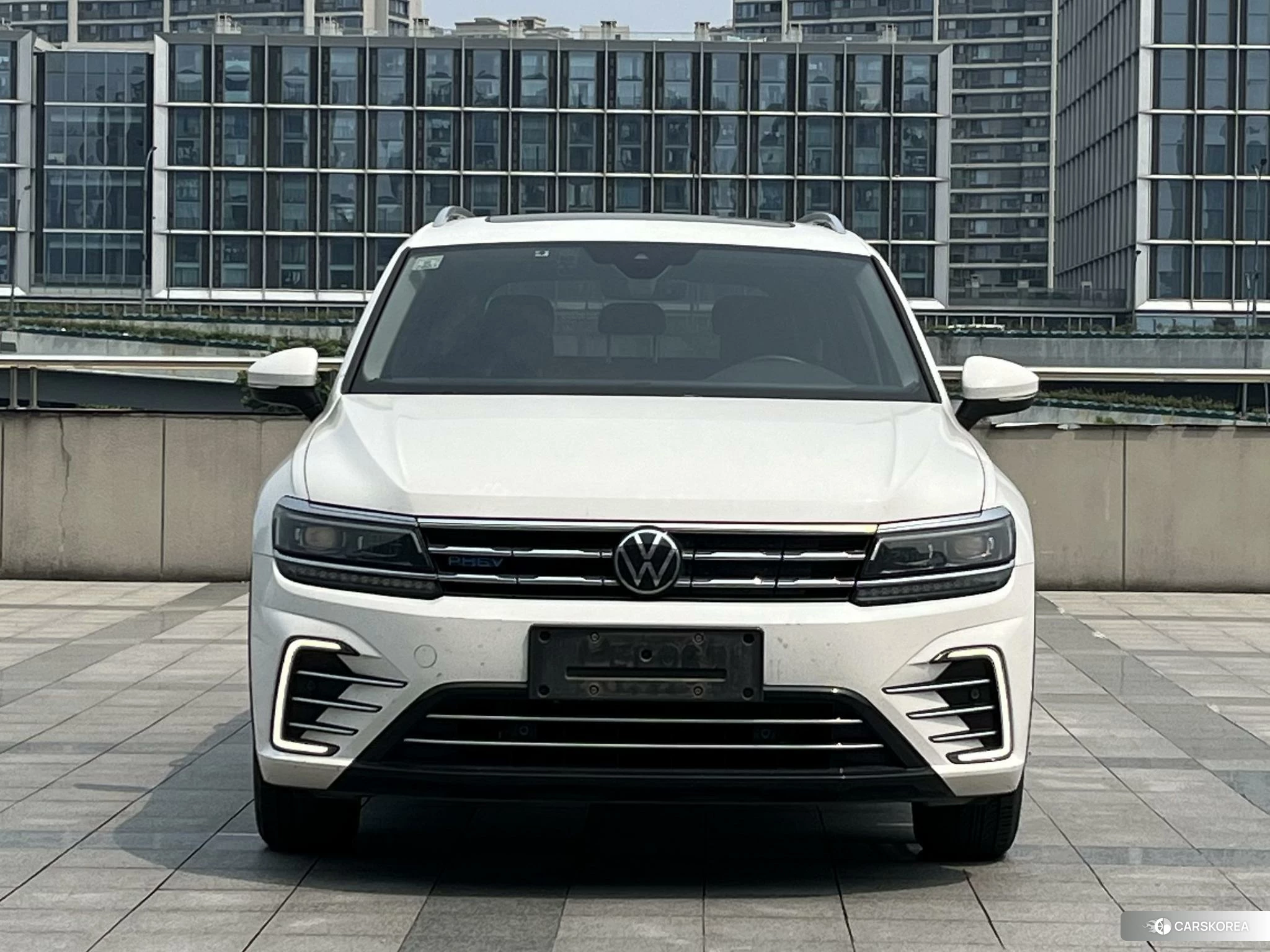 Volkswagen Tiguan L 2020 Белый из Китая