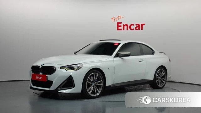 BMW 2 Series (G42) 2023 Белый из Кореи