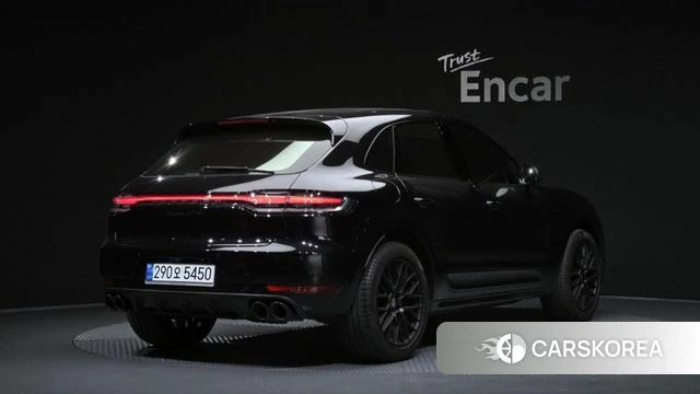 Porsche Macan 2020 Черный из Кореи