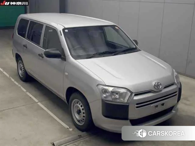Toyota Probox 2023 из Японии