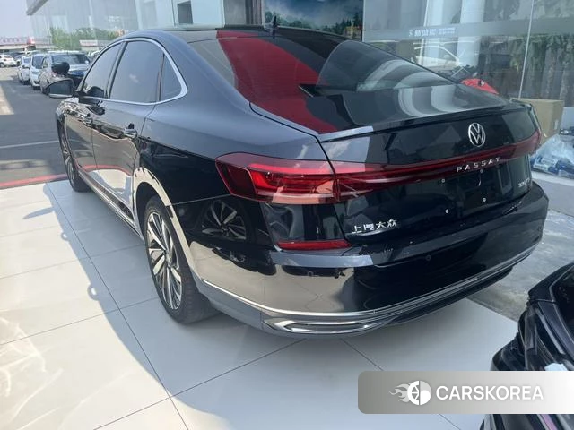 Volkswagen Passat 2022 Черный из Китая