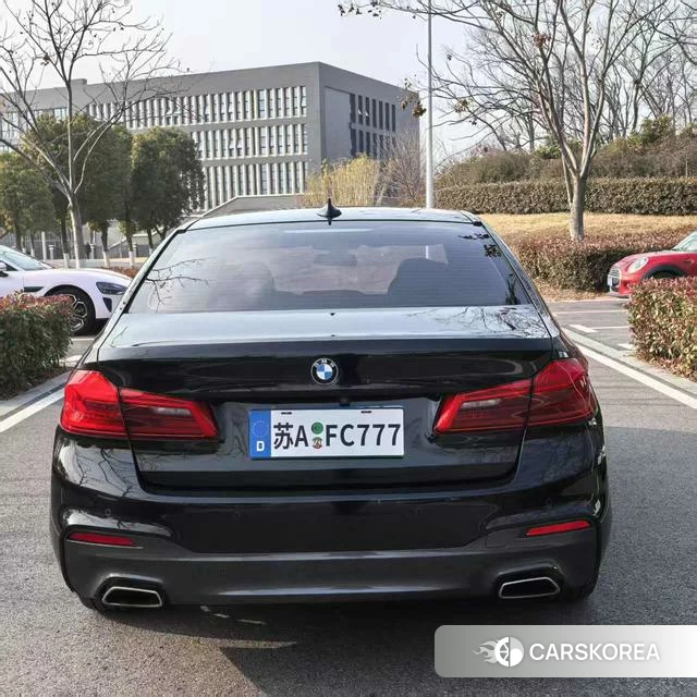 BMW 5 series 2020 Черный из Китая