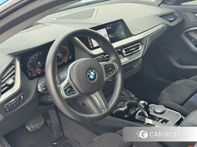 BMW 2 series 2023 Синий из Китая