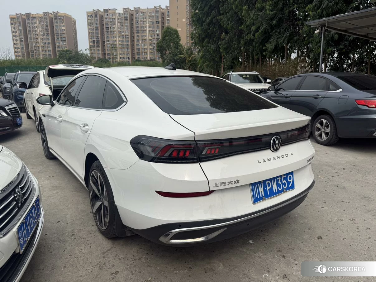 Volkswagen Lamando 2022 Белый из Китая