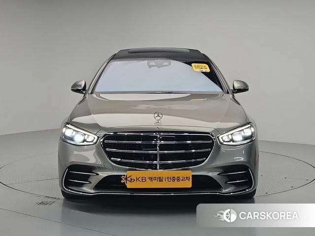 Mercedes-Benz S-Class W223 2024 Серебристо-серый из Кореи