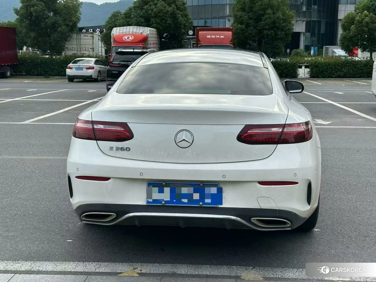 Mercedes-Benz E-Class 2019 Белый из Китая