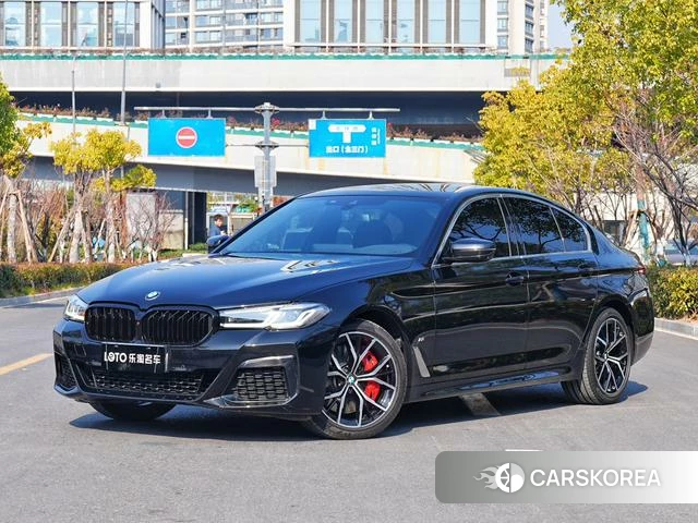 BMW 5 series 2022 Черный из Китая