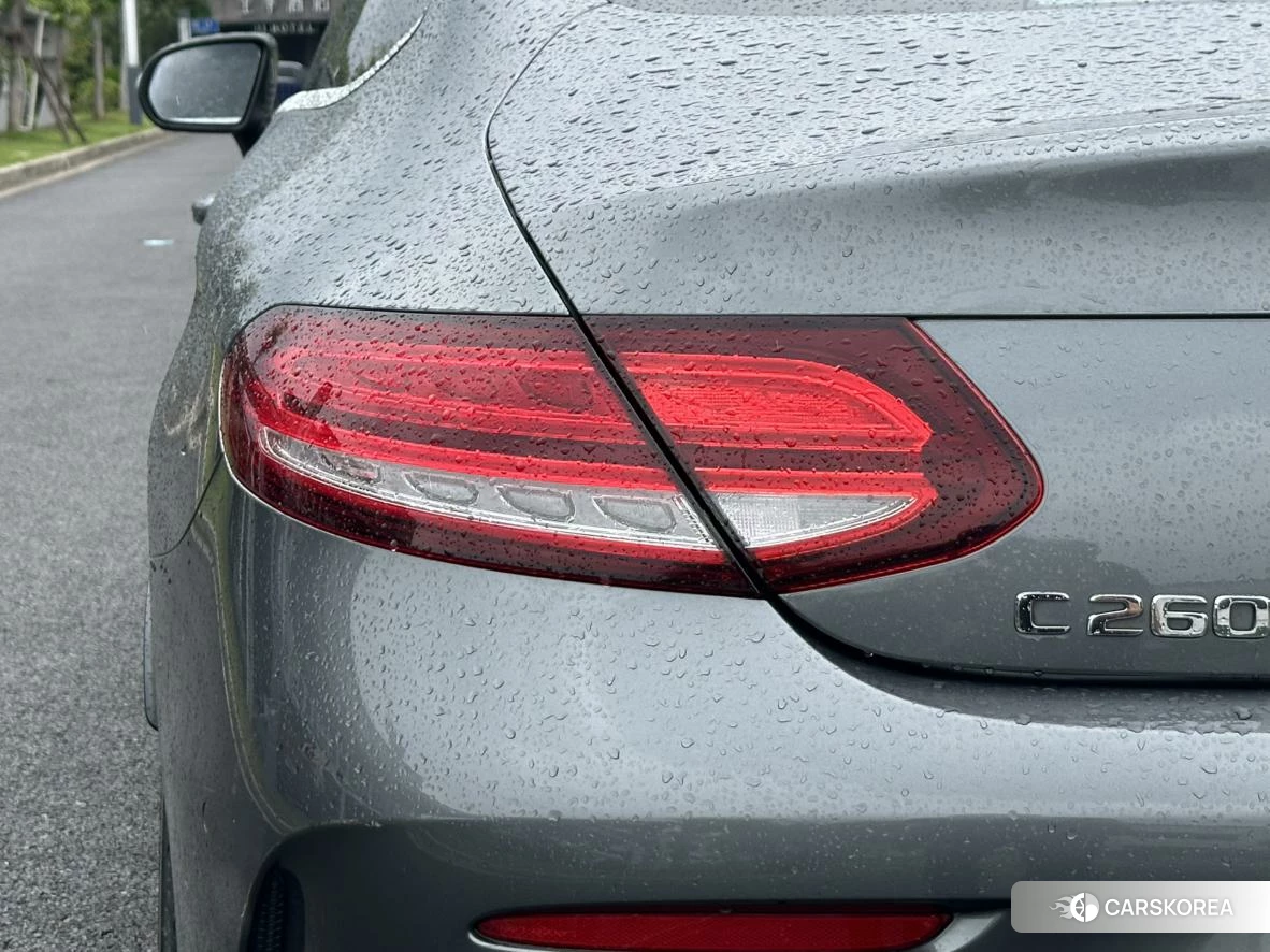 Mercedes-Benz C-class 2020 Серебристо-серый из Китая