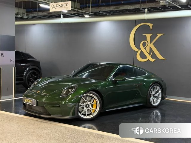 Porsche 911(992) 2025 Светло-зеленый из Кореи