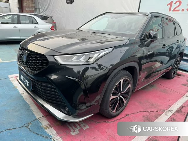 Toyota Crown 2021 Черный из Китая