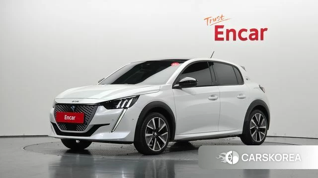 Peugeot e-208 second Generation 2021 Белый из Кореи