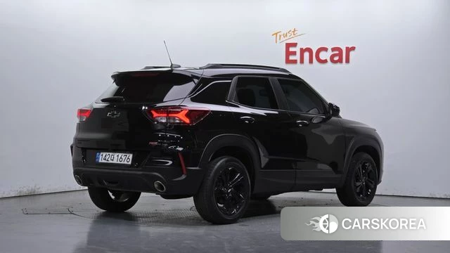 Chevrolet (GM Daewoo) Trailblazer 2023 Черный из Кореи