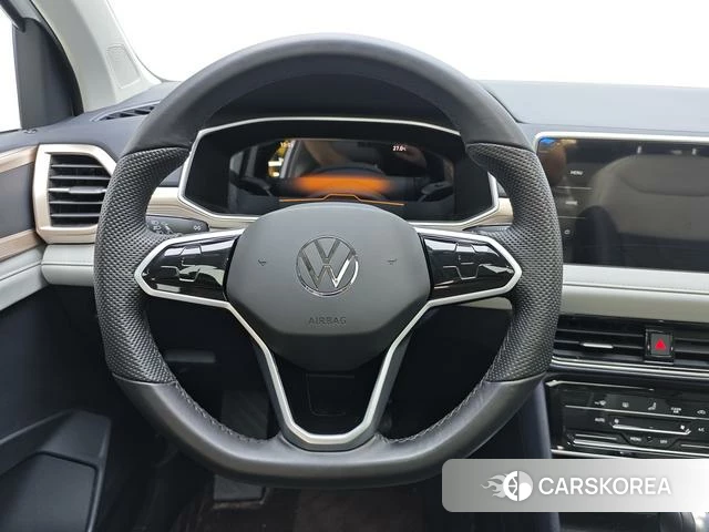 Volkswagen Tharu 2024 Белый из Китая