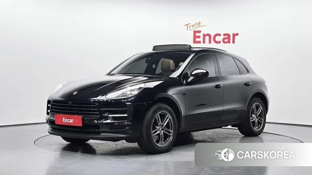 Porsche Macan 2021 Черный из Кореи