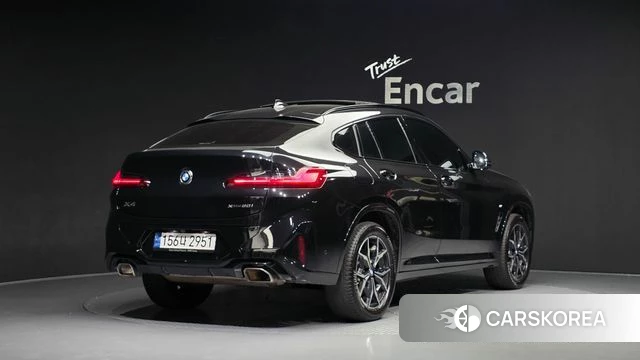 BMW X4 (G02) 2022 Черный из Кореи