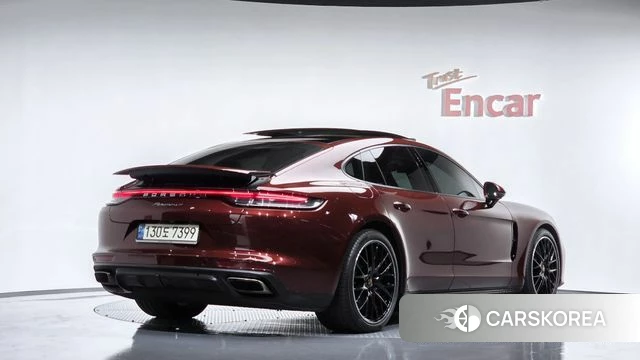Porsche Panamera (971) 2021 Красный из Кореи